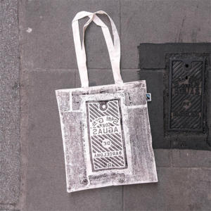 Raubdruckerin Barcelona