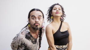 Panfletos Adriana Lizcano y Edson Velandia