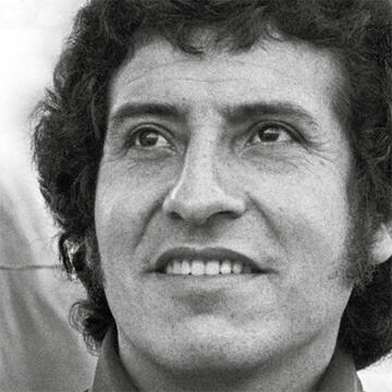 Mario Amorós La vida es eterna. Biografía de Víctor Jara